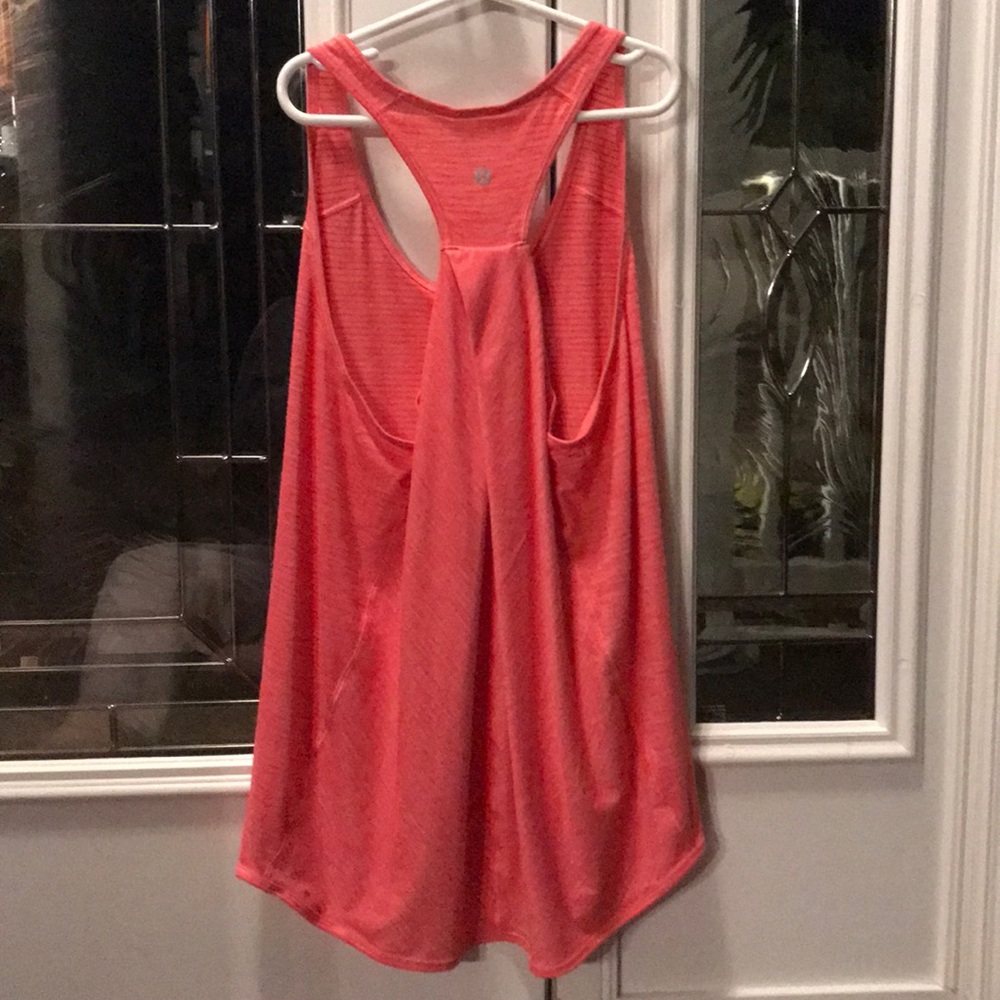 Lululemon tank top